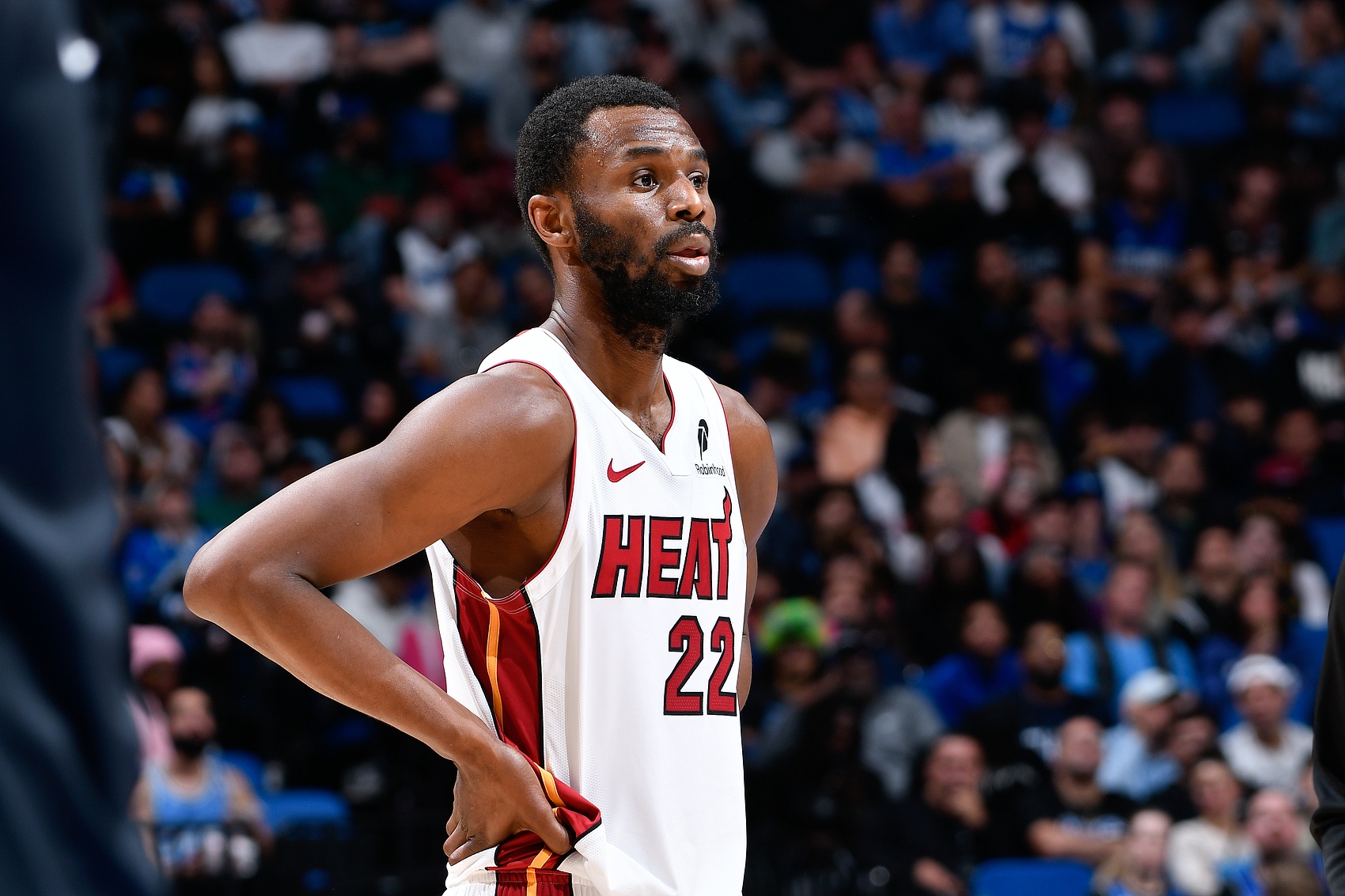 leyu乐鱼体育手机官网入口-维金斯？波普？八村+文森特+克内+克莱伯+选秀权到底能换来什么？