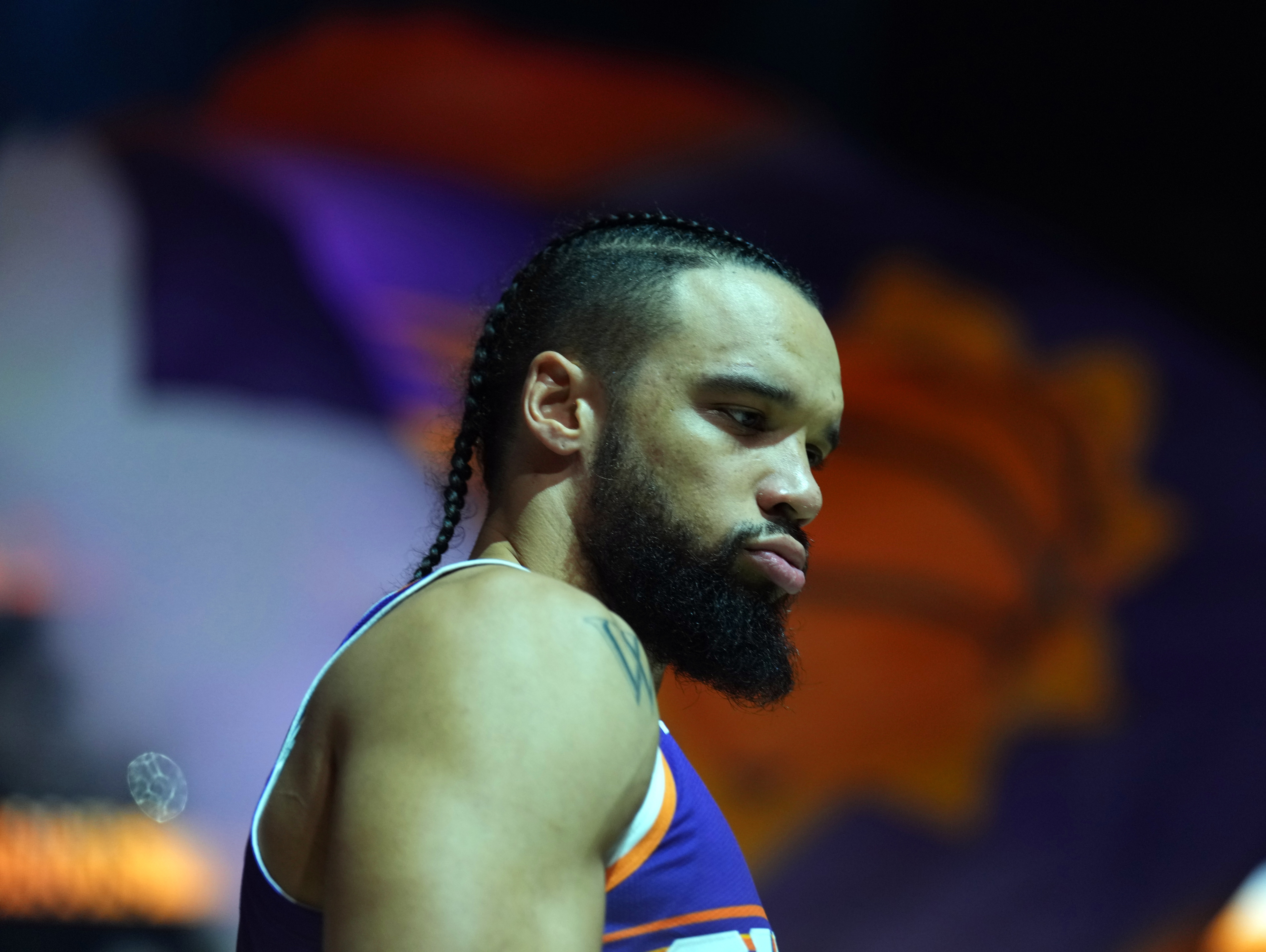 leyu体育app-鲍威尔：我们知道狄龙的伎俩 我一般不搭理&amp;但他要动手那我不惯着