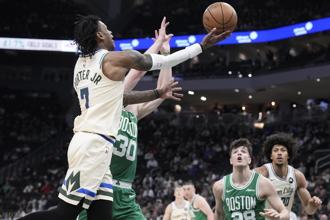 leyu体育app-穆雷45+2+8+2无缘今日最佳球员！因为火箭探花19+7+10+6+2创6纪录