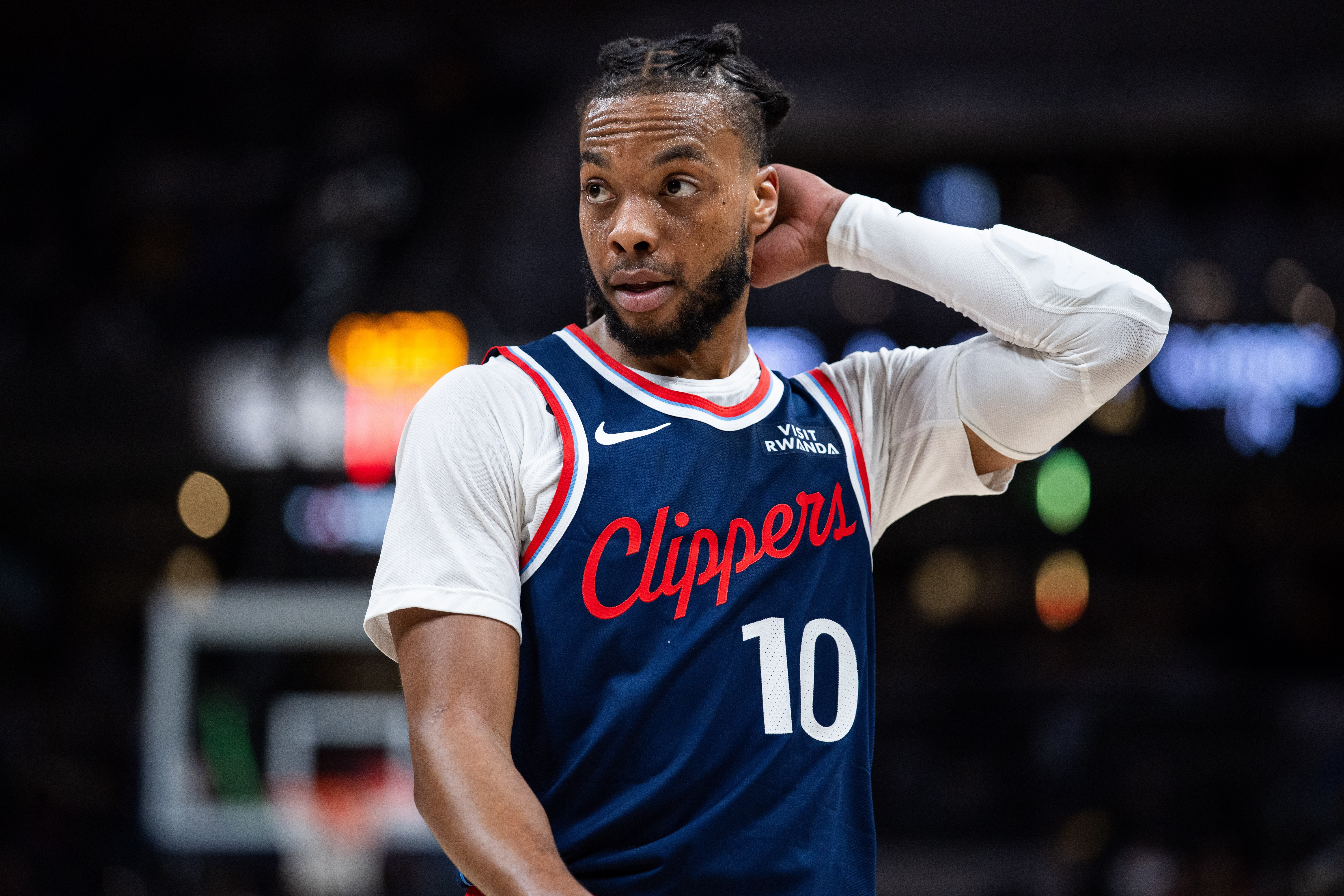 leyu乐鱼体育手机官网入口-被追着打！加兰17中7拿20分4助有5失误4犯规 正负值-7